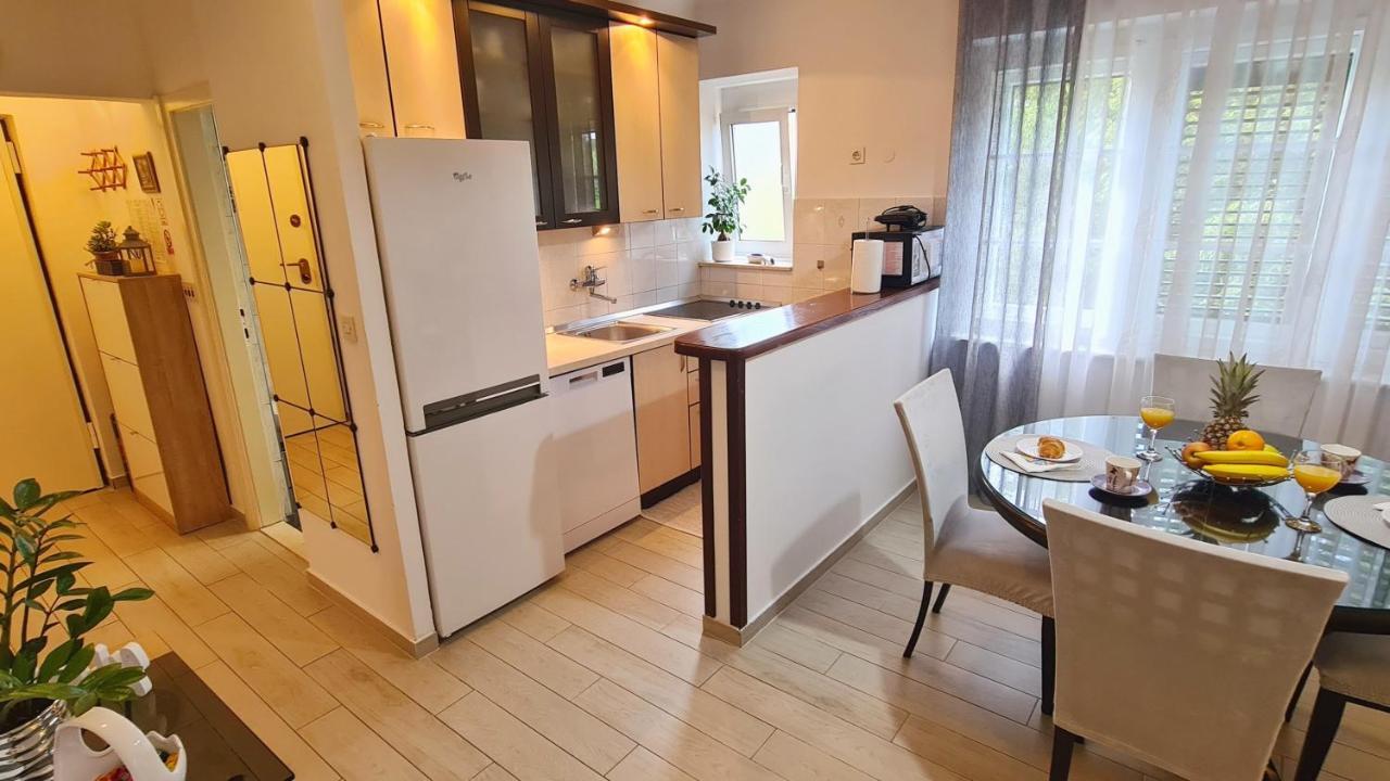 NEW!!! Apartment Sara Poljud Split Exterior foto
